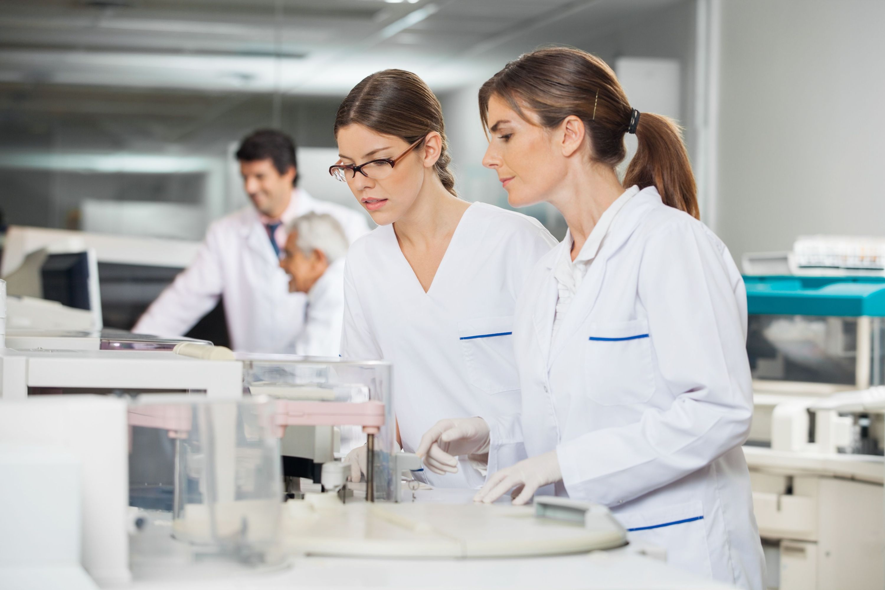 onderzoekers_in_lab.jpg