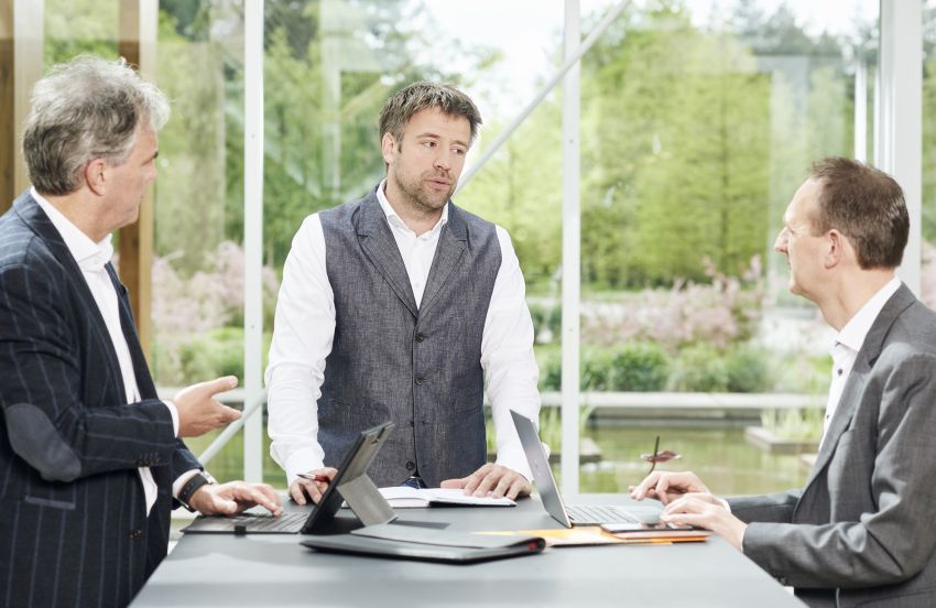 LIOF_TEAM FID_B_7106_SITE.jpg