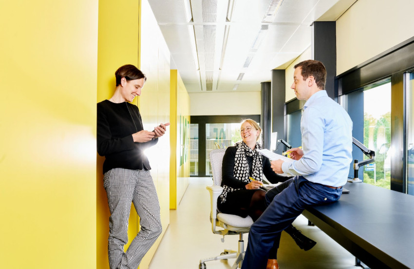 LIOF_TEAM P-FONDS_E_6174.jpg